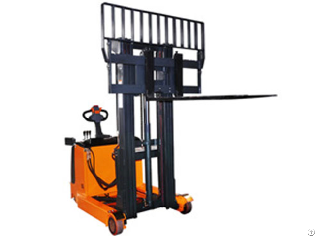 Electric Reach Truck With Wider Fork Carriage Or Load Backrest