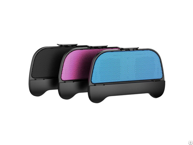 Cellphone Game Pad With Radiator Fan