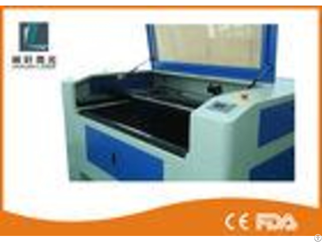 Water Cooling Co2 Laser Cutting Machine Auto Feeding Garmen For Trademark Embroidery