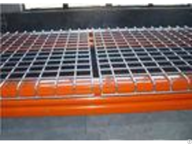 Strong Warehouse Pallet Shelving With Welded Galvanized Wire Mesh Decking