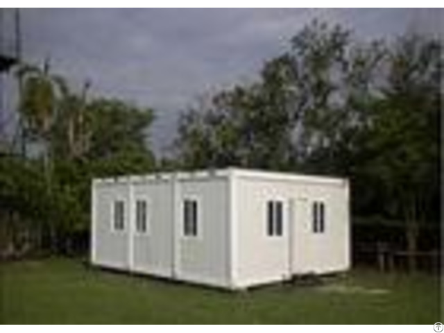 Multifunctional Flat Pack Container House White Color 6000mm 2438mm 2891mm