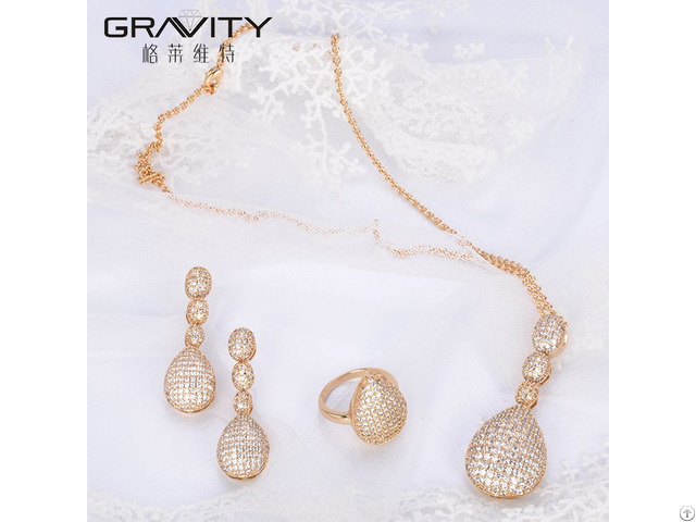 Uxury Style Dubai 18 Carat Gold Plated Jewellry Sets With Cubic Zirconia