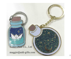 Custom Hard Enamel Glitter Key Chains For Wedding And Parties