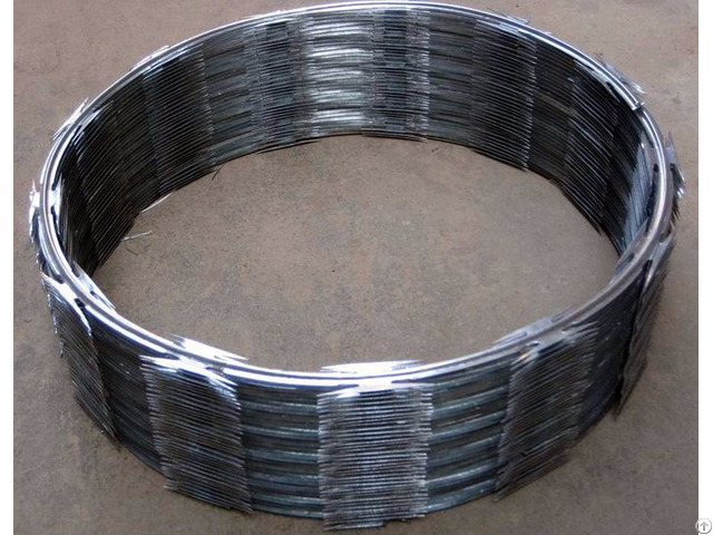 Hot Dipped Galvanized Razor Barbed Type Concertina Wire