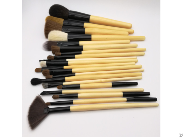 Synthetic Foundation Blending Blush Makeup Brush Set With Bamboo Handle