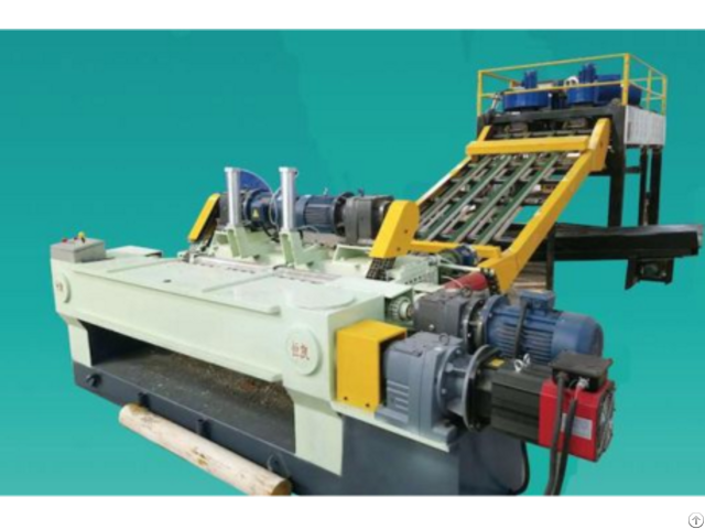 Automatic Rotary Spindleless Peeling Machine For Plywood Production Line