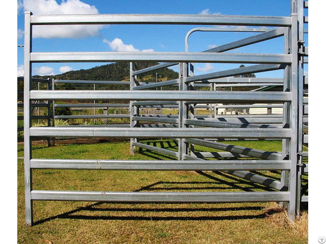 Durable Portable Steel Pipe Livestock Yard Panels