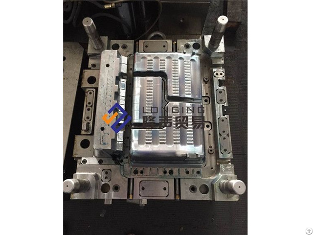 Plastic Injection Mould For The Refrigerator Drawer