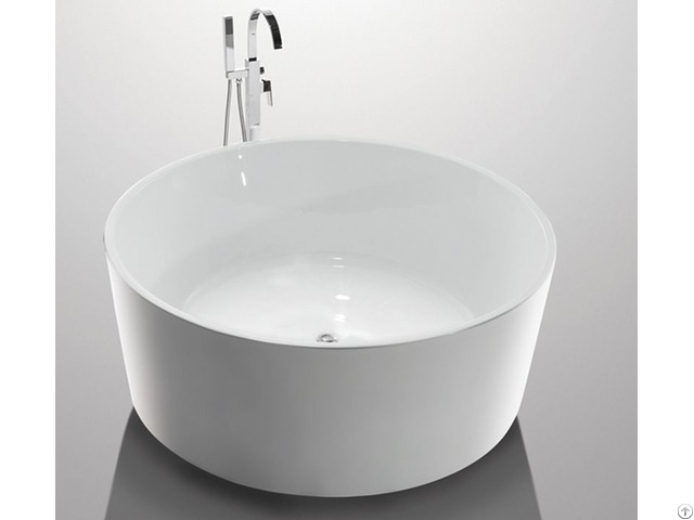 Freestanding Acrylic Bathtub