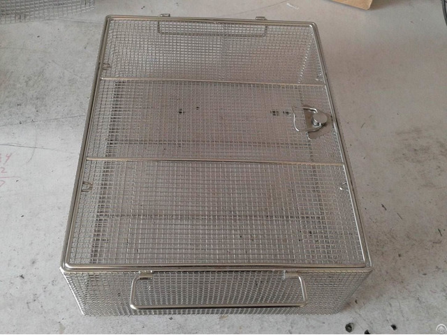 Medical Industry Wire Mesh Locker