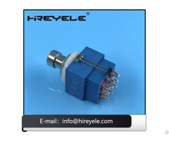 Hot Selling 9 Pins Latching Blue Illuminated Footswitch True Bypass