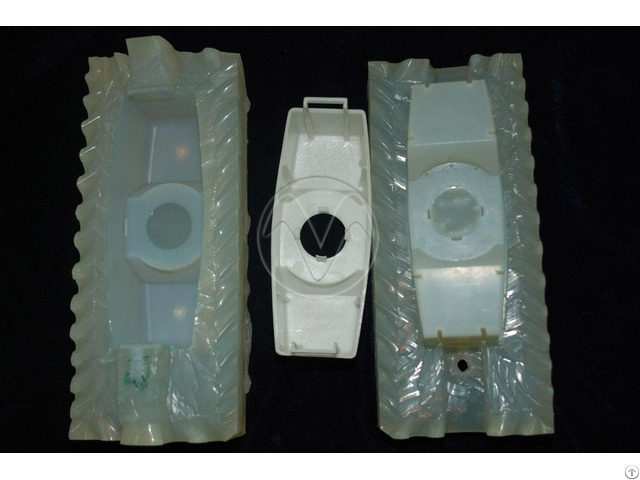 Silicone Rubber With Vacuum Casting