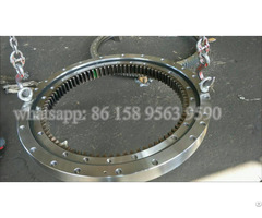 Pc200 7 Slewing Bearing