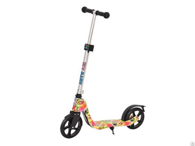 China Flybaby Kids City Scooter Steel Frame Doodle Color