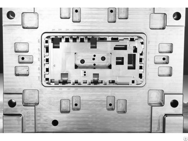 Cnc Machining Components For Cell Phone Cover Mold